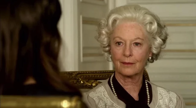 Jane Alexander - Queen Elizabeth