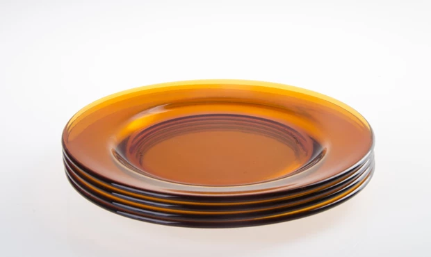 Τα ρετρό σερβίτσια που επιστρέφουν στη μόδα και θα λατρέψει η γιαγιά σας