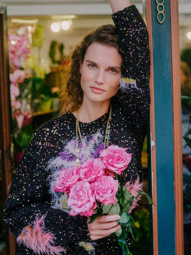 H Giedre Dukauskaite φωτογραφίζεται αποκλειστικά για το Harper's Bazaar Greece