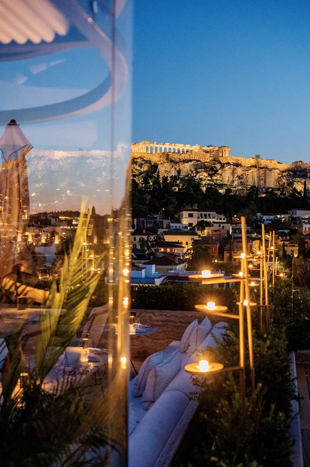 Valentine's weekend στο The Dolli | Γιορτάζοντας την αγάπη με ένα Extended K.I.S.S.