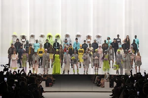 NYFW SS '23 | Τα highlights από τα shows, τα best-off looks από τις συλλογές