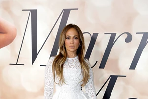 Ο Dustin Hoffman πρωταγωνιστεί στη νέα του ταινία με τον γιο του, Jake