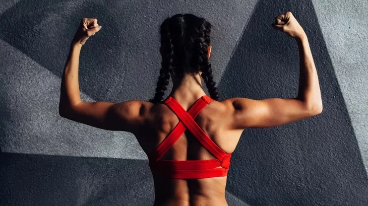 Η anti aging άσκηση που βελτιώνει την ελαστικότητα στο σώμα, μετά τα 50