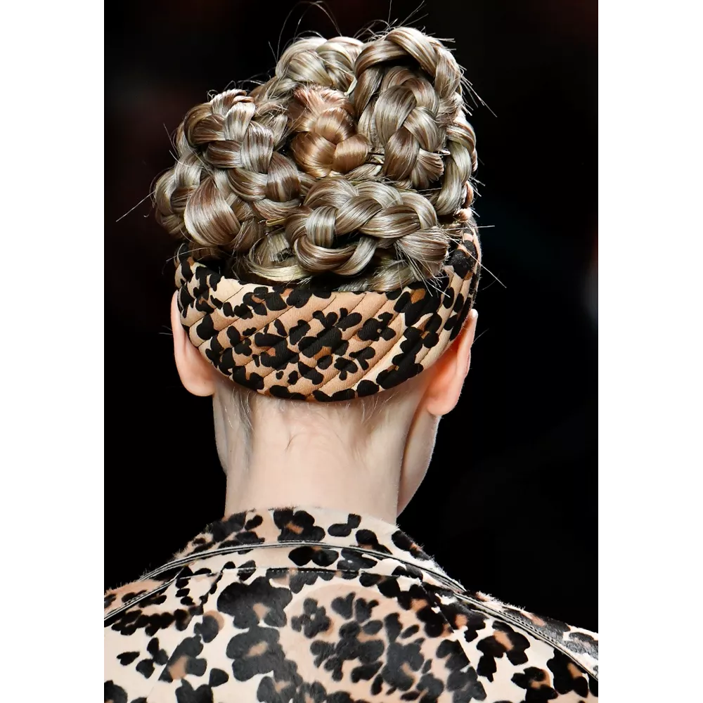 Messy Bun 2.0