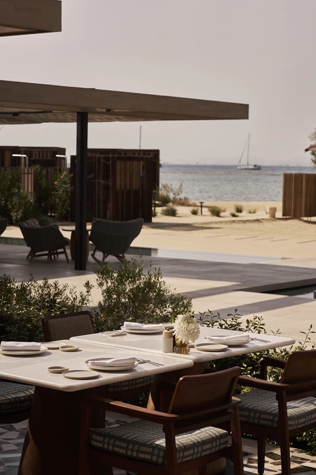 Sunday Brunch | Η Κυριακάτικη συνήθεια επιστρέφει στο εστιατόριο ORA του ξενοδοχείου One&Only Aesthesis στη Γλυφάδα