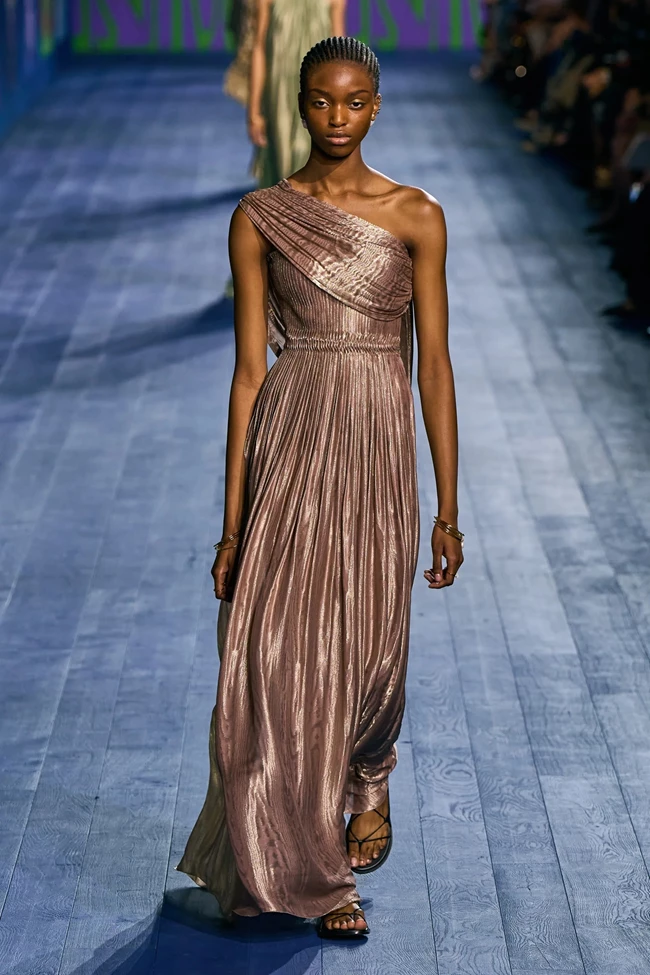 Dior Couture F/W 2024 | Μία συλλογή που εμπνέεται από το μεγαλείο του αθλητισμού