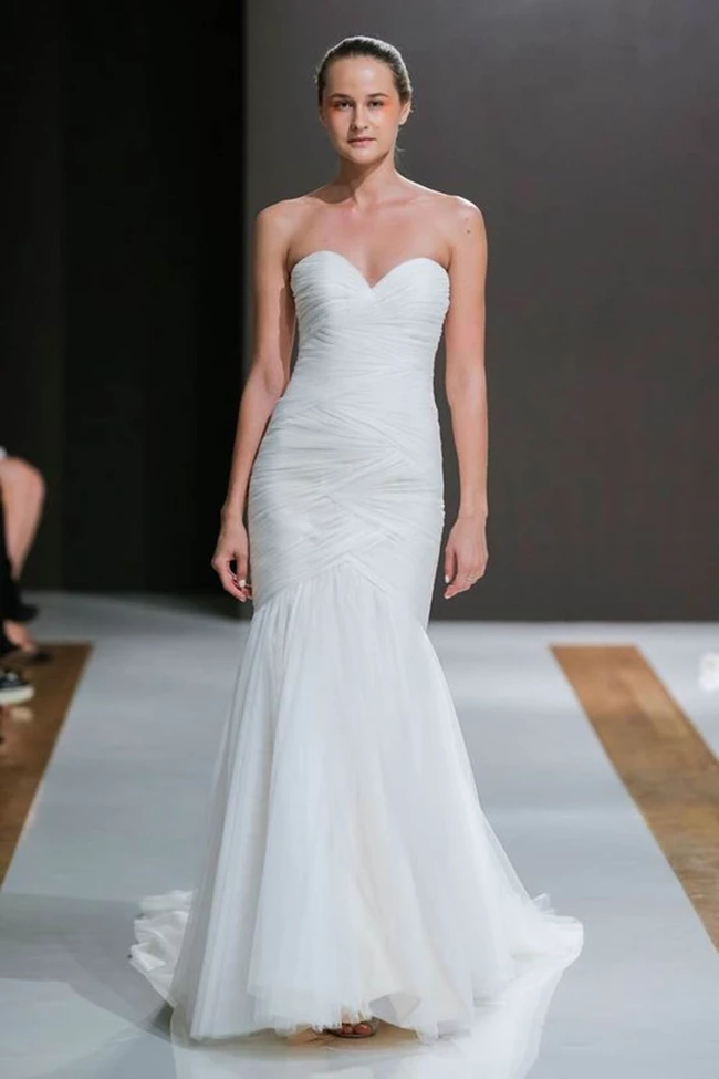 Mark Zunino's Spring 2018 Atelier Bridal collection