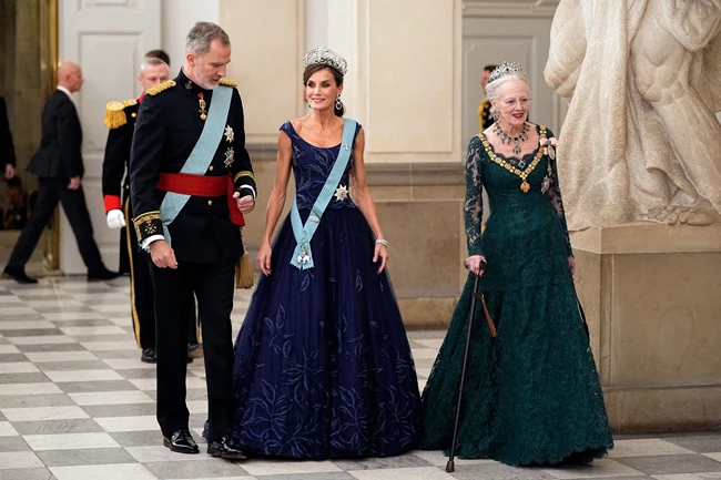Βασίλισσα Letizia | Η ιστορική τιάρα που φόρεσε σε δείπνο στη Δανία