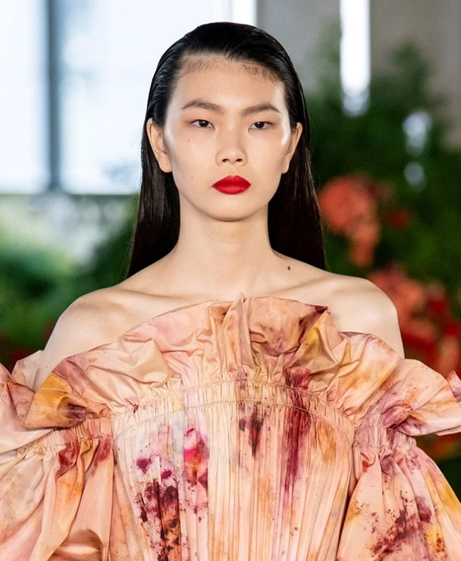 τάσεις μαλλιά άνοιξη 2022