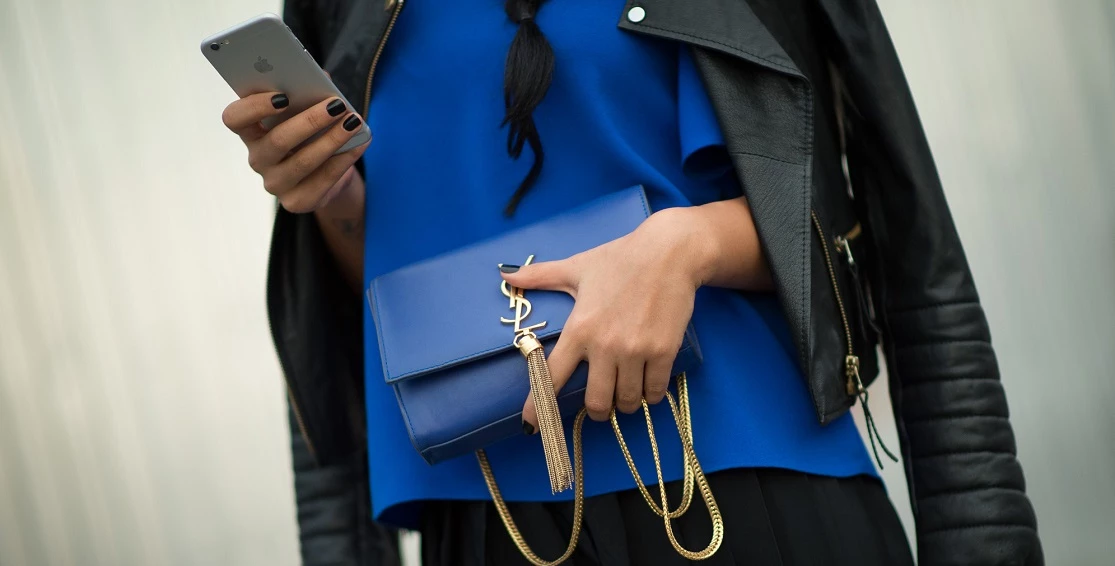 Το χρώμα νυχιών που φορούν ήδη οι fashionistas θα είναι η μεγαλύτερη τάση για το 2021