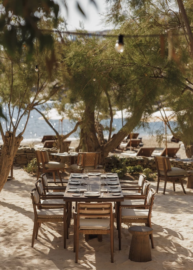 Bond_Beach_Club