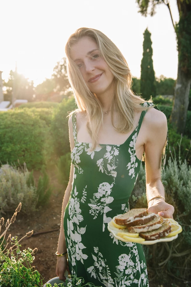 Αθηνά Φραγκούλη | Η δημιουργός του μοναδικού Chamomile Living ξεναγεί το Harper’s Bazaar στη δική της Κεφαλονιά