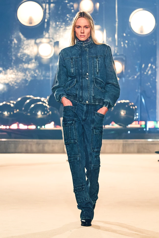 Cargo pants are back | Πώς θα φορέσετε με στιλ την πιο ιδιαίτερη τάση του φθινοπώρου