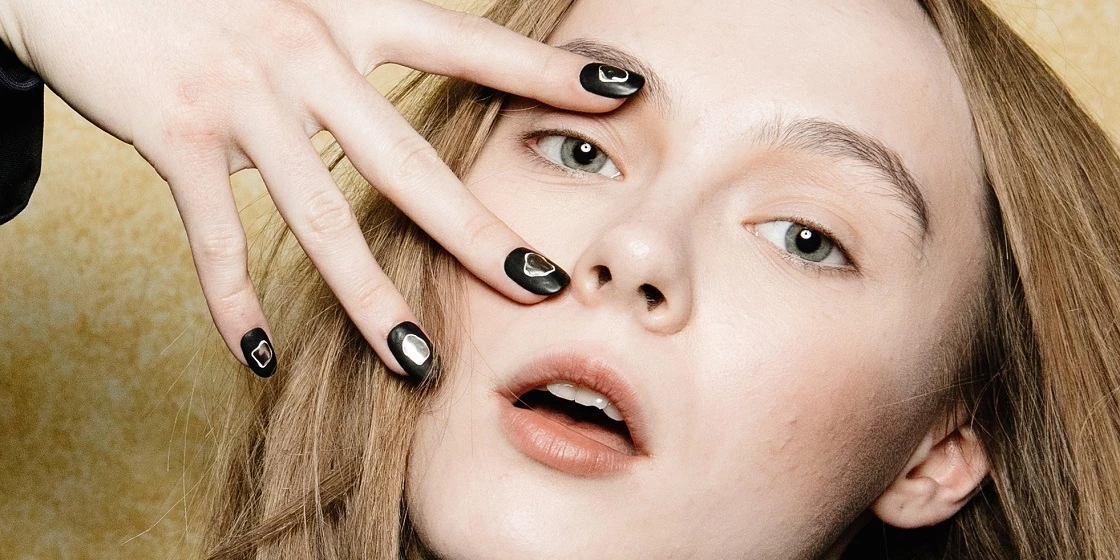 Τάσεις στα νύχια χειμώνας 2020 | Τα μανικιούρ της σεζόν