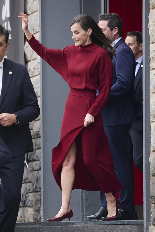 Το επόμενο ταξίδι της βασίλισσας Letizia χωρίς τον βασιλιά Felipe σε εξωτικό προορισμό που θα συζητηθεί