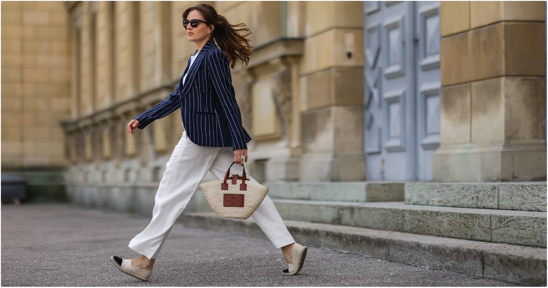 Οι φλατ εσπαντρίγιες με τις οποίες θα πορευτείτε κομψά στο καλοκαίρι