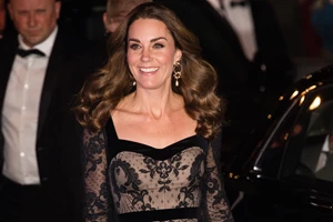 Τα πιο κομψά κοσμήματα για να προσφέρετε ως χριστουγεννιάτικο δώρο σε μία γυναίκα