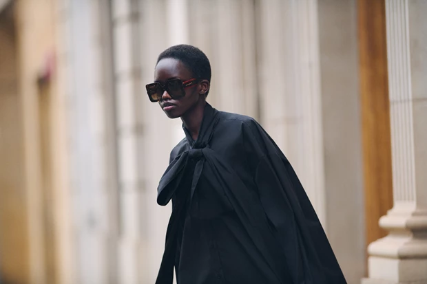 Carolina Herrera Συλλογή Γυαλιών Φθινόπωρο/Χειμώνας 2025 Καμπάνια 2