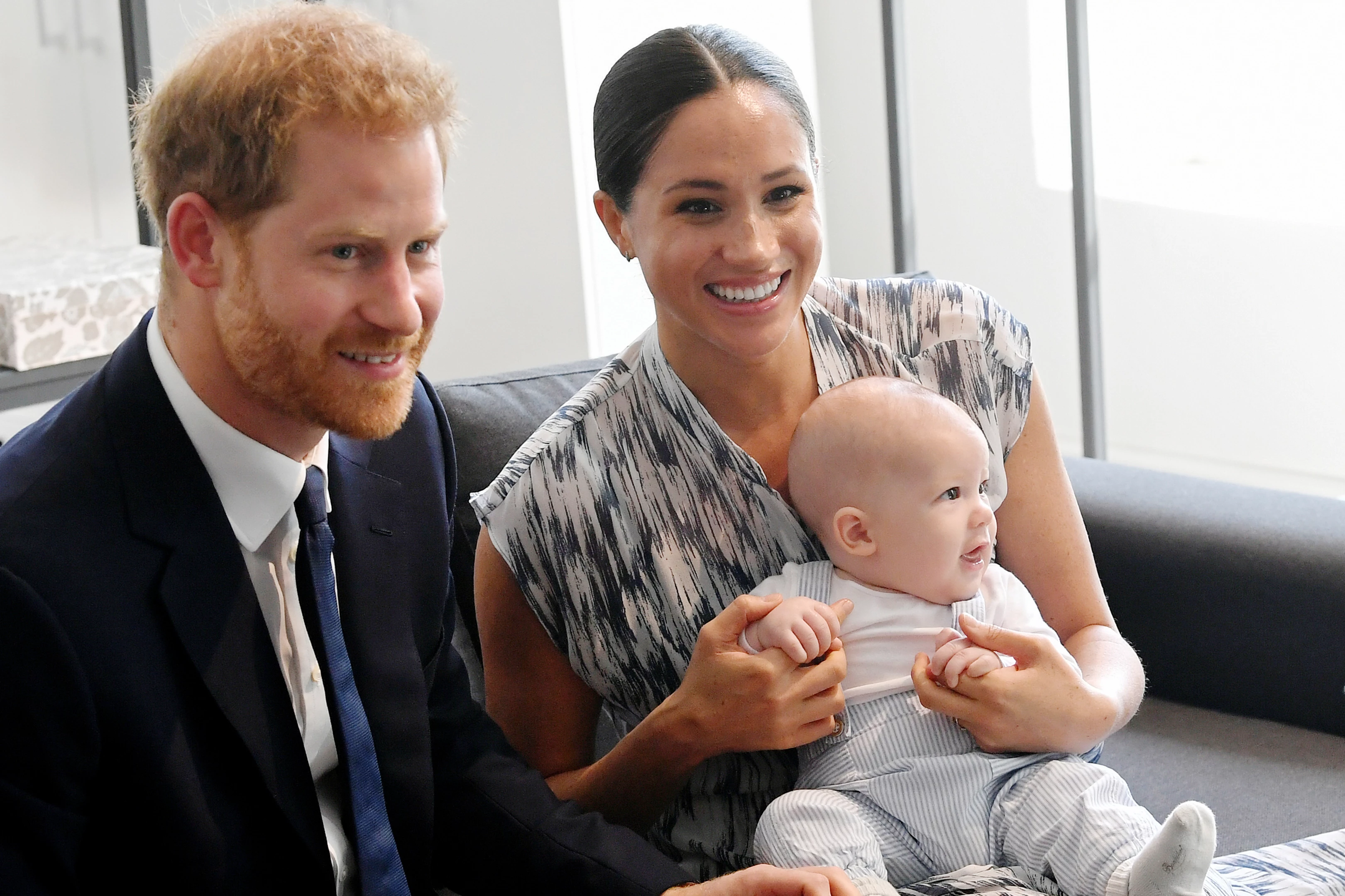 H Meghan Markle μοιράστηκε στο Instagram μία αδημοσίευτη φωτογραφία από τη βάφτιση του Archie