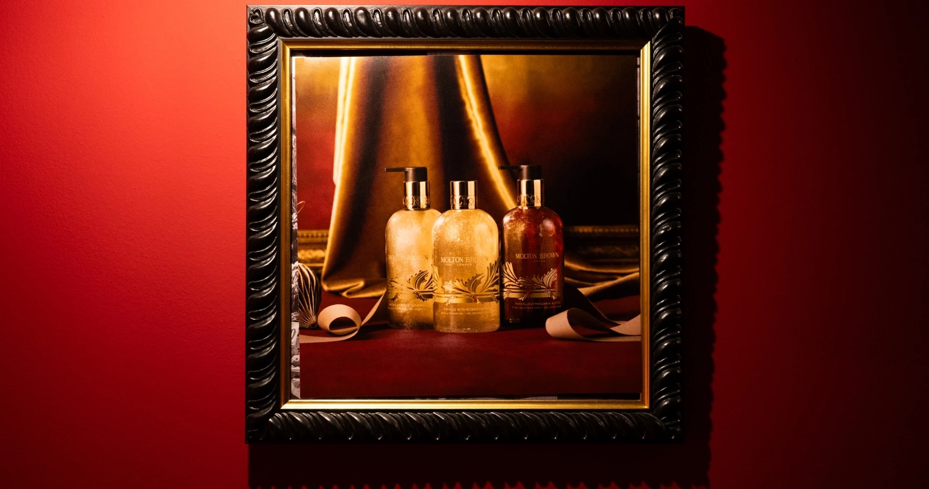 Τα πολυτελή body care προϊόντα που θα χαρίσετε στις γιορτές έρχονται στις πιο ξεχωριστές συσκευασίες