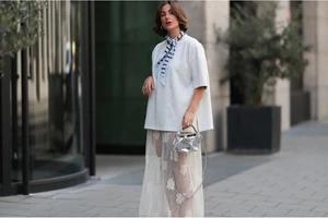 Τα 3 λινά φορέματα που αποδεικνύουν τι σημαίνει διακριτική πολυτέλεια το καλοκαίρι 2026