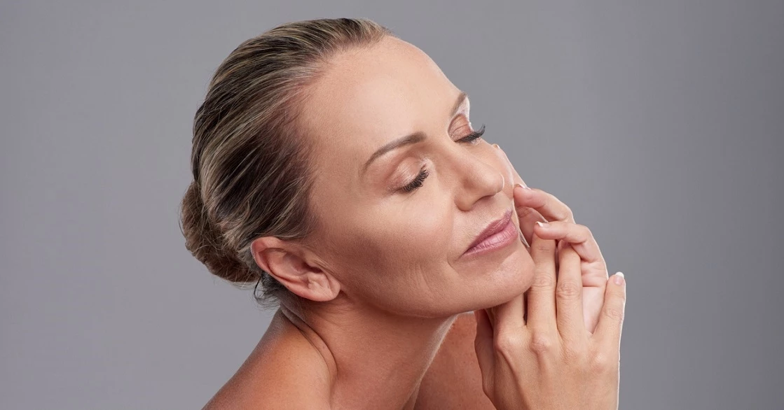 5 κρέμες που διορθώνουν τις καφέ κηλίδες και τα σημάδια