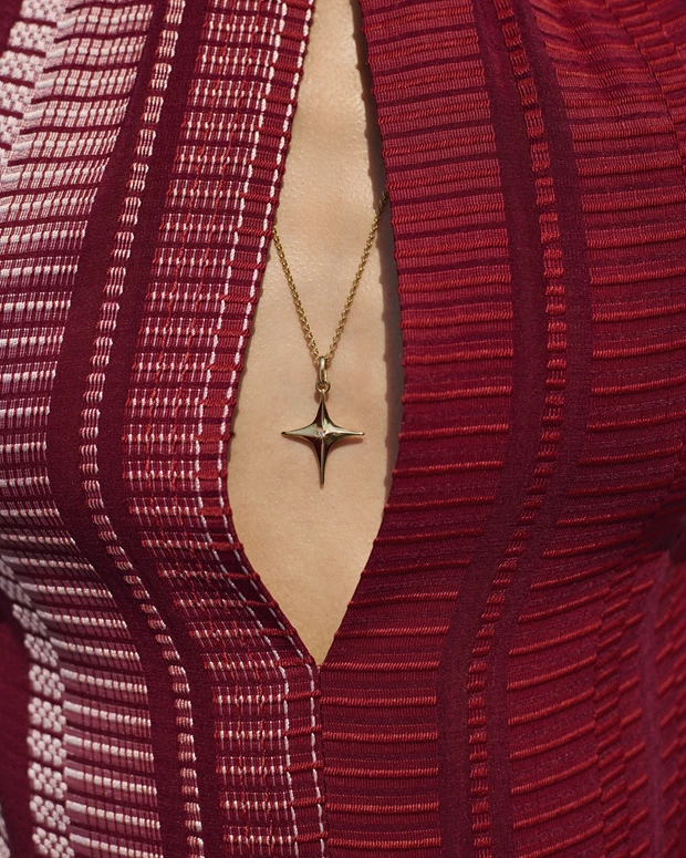 Αστερία, ένα ουράνιο κόσμημα γίνεται τo γούρι της Zeus+Δione για το 2026