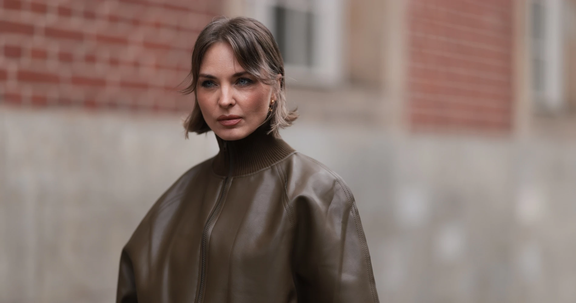 Γιατί αξίζει να επενδύσετε σε έναν ορό ματιών και πέντε προτάσεις που εγκρίνει η beauty editor