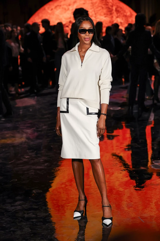 Naomi Campbell Chanel