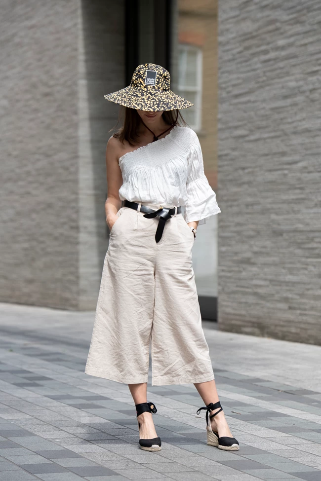 Εσπαντρίγιες street style