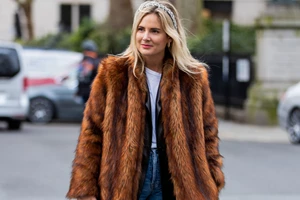 Το Zara φόρεμα που θα φέρει την άνοιξη στο προσωπικό σας στιλ