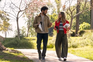 Nobody Wants This | Ποιοι πρωταγωνιστές επιστρέφουν στη δεύτερη σεζόν