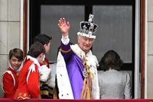 Πρίγκιπας William | Η πραγματική του άποψη για την "απαρχαιωμένη" τελετή στέψης του πατέρα του