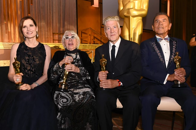 Lina Wertmüller | Η πρώτη υποψήφια για Όσκαρ Σκηνοθεσίας, βραβεύεται στα 91 της χρόνια