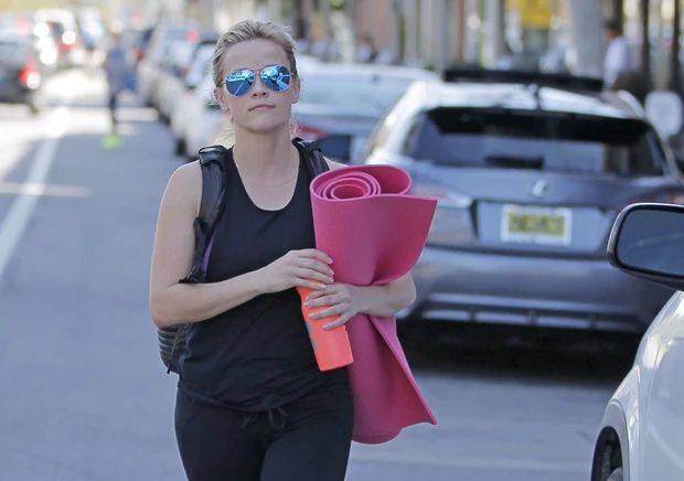 Ξεχάστε τον κανόνα των 2 λίτρων | Η πραγματική ποσότητα νερού που πρέπει να πίνετε κάθε μέρα