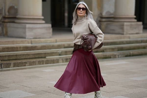 Τα καλύτερα κουρέματα για ίσια μαλλιά χωρίς όγκο