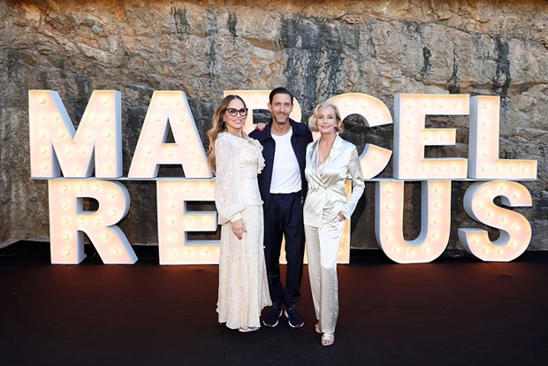 Back to the 80s | Ornella Mutti και Bo Derek σε σπάνια εμφάνιση στη Μαγιόρκα