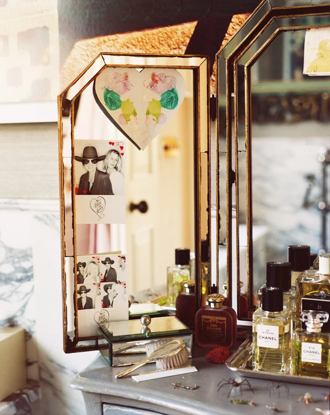 Λεπτομέρεια από το μπουντουάρ της