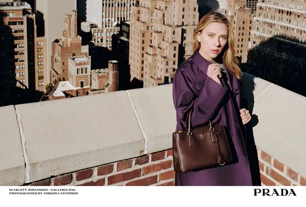 Ο Γιώργος Λάνθιμος σκηνοθετεί τη νέα καμπάνια του οίκου Prada