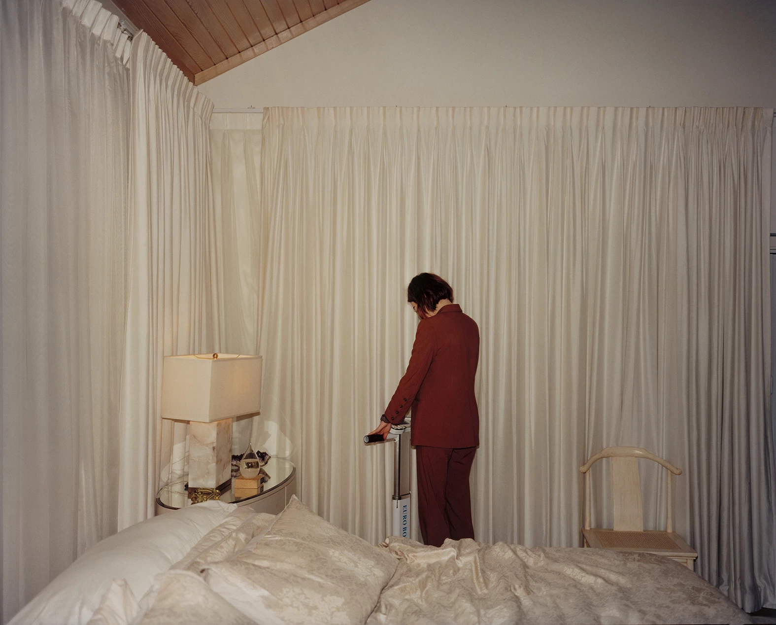 Photographs | Η πρώτη φωτογραφική έκθεση του Γιώργου Λάνθιμου στην Ελλάδα