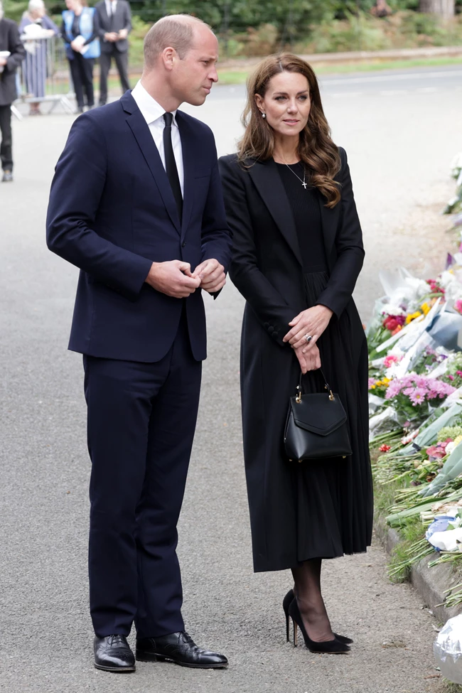 Kate Middleton – Πρίγκιπας William | Η πρώτη τους solo εμφάνιση ως πρίγκιπας και πριγκίπισσα της Ουαλίας