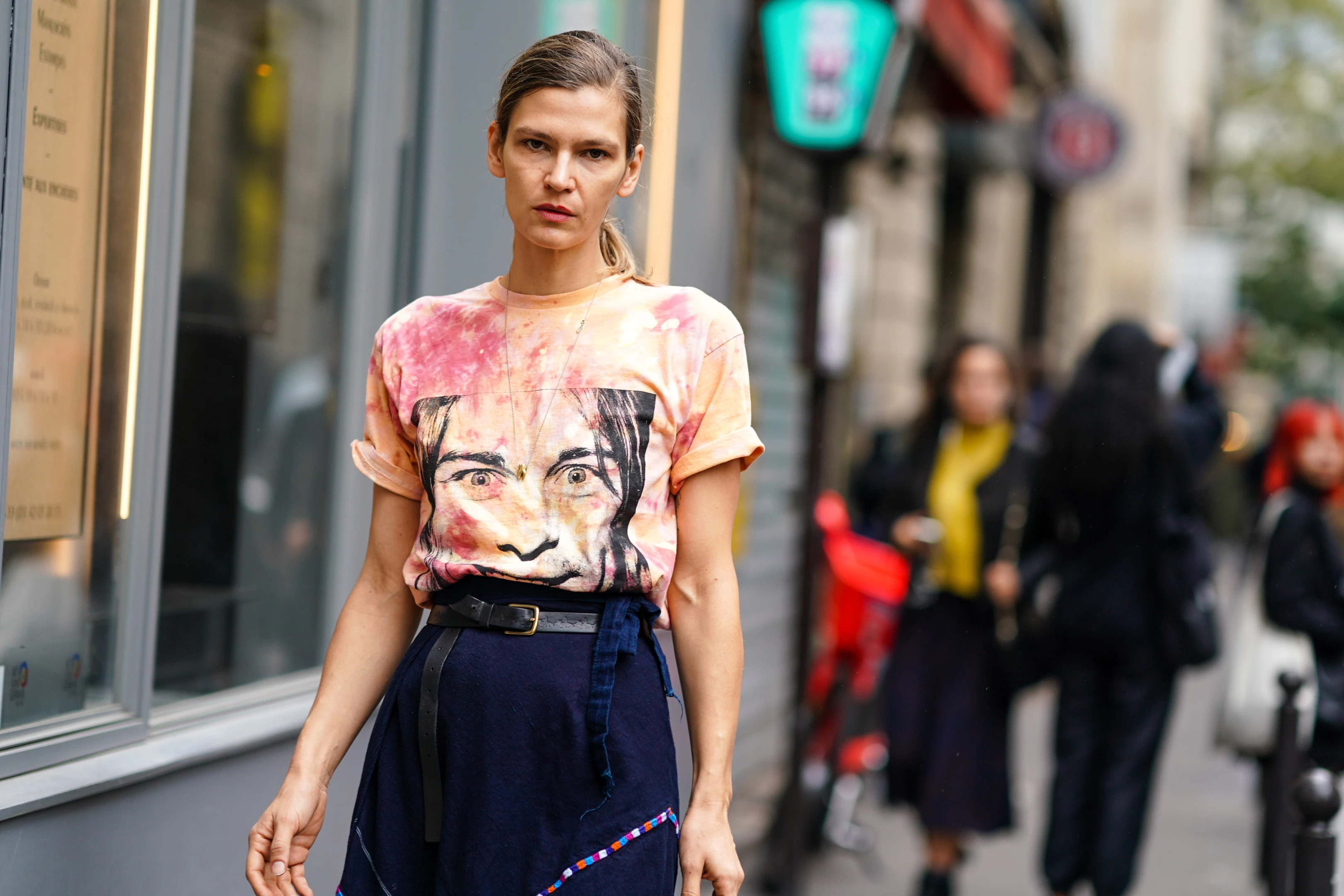 5 κομμάτια σε λευκό που μπορείτε να φοράτε όλο τον χρόνο