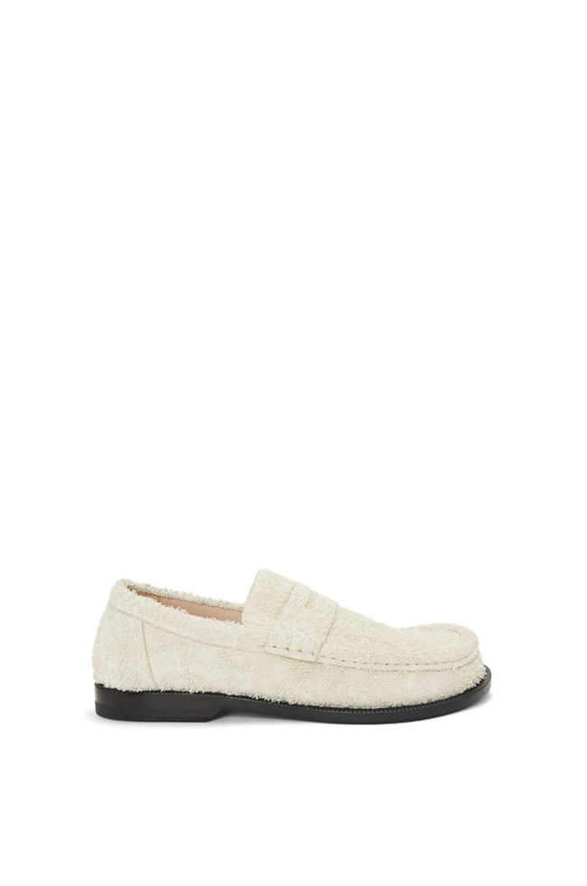 "Campo" loafers σε σουέτ, Loewe.