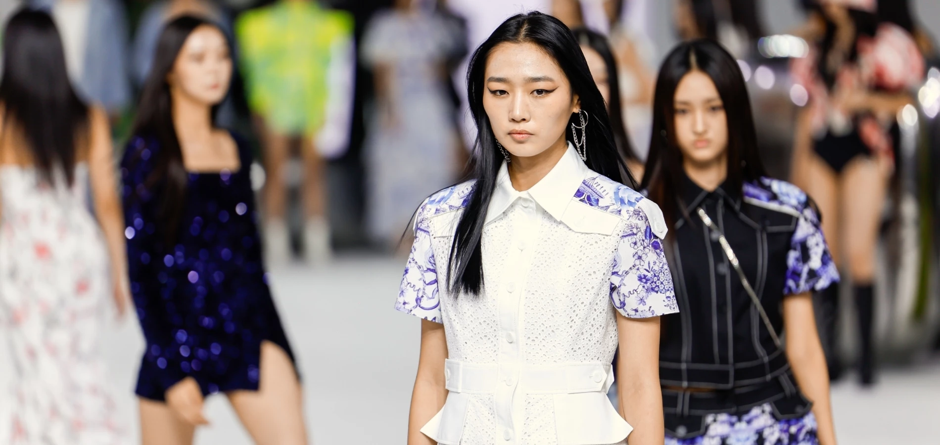 Effortless Glass Skin | Πώς θα αποκτήσετε λεία και dewy επιδερμίδα χωρίς να χρησιμοποιήσετε καθόλου προϊόντα μακιγιάζ