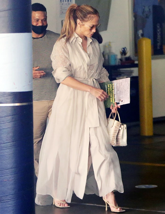 Jennifer Lopez πέδιλα