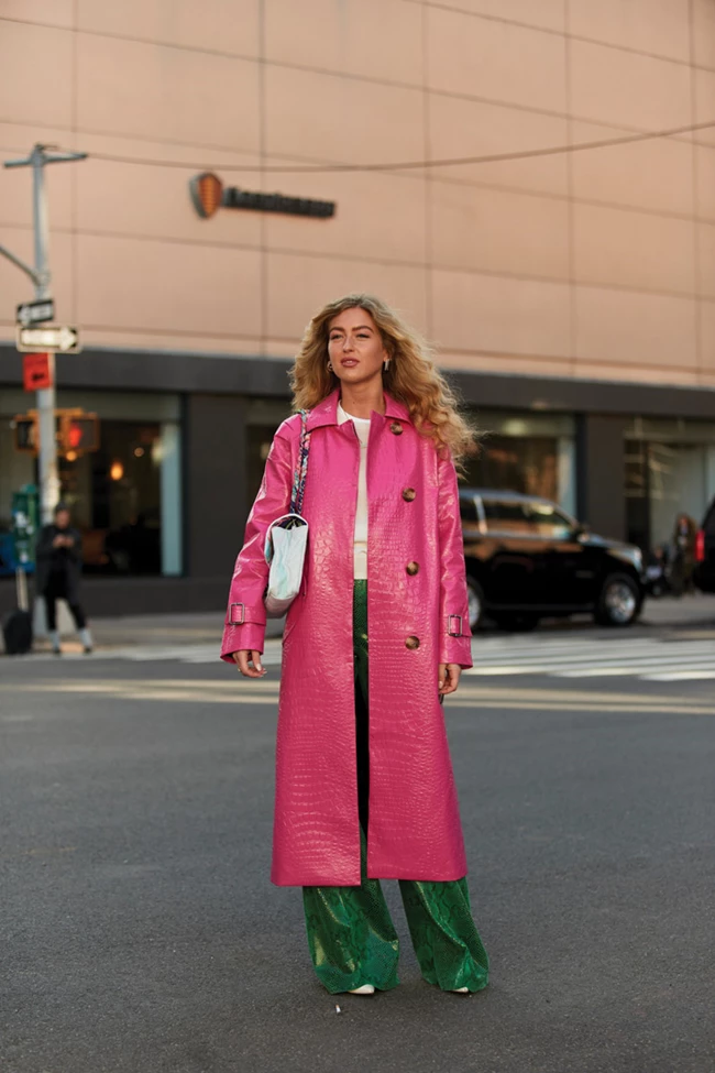 The Loose Way | Πώς θα φορέσετε με στιλ τα φαρδιά παντελόνια