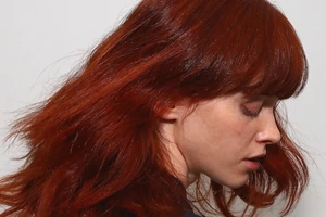 Πώς να βάψετε τα μαλλιά σας στο σπίτι σαν επαγγελματίας