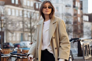 Denim skirt | Πώς θα φορέσετε με στιλ το πιο διάσημο bottom για την άνοιξη του 2023