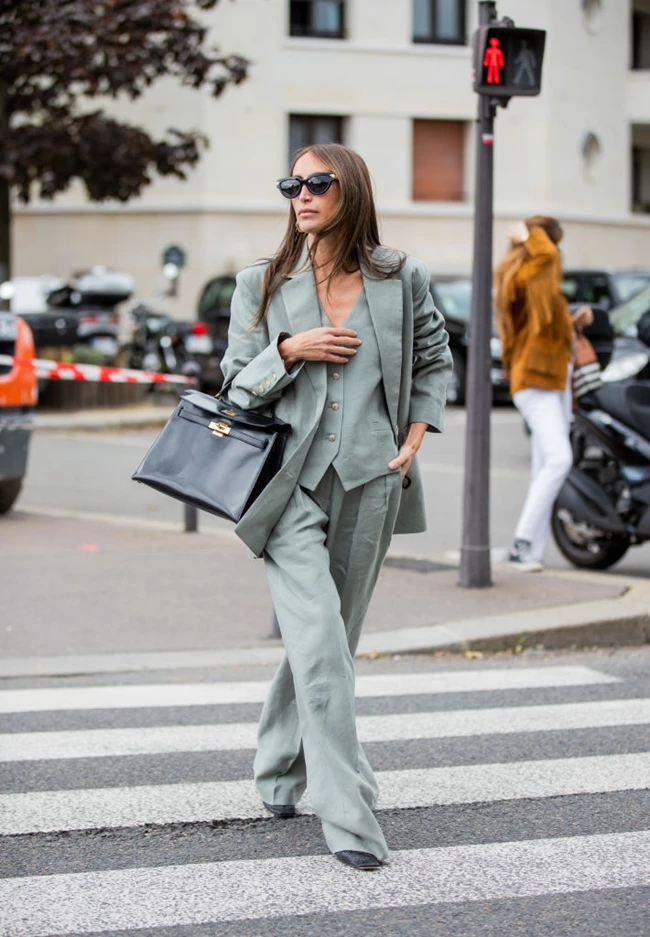 lockdown dressing ντύσιμο καραντίνας