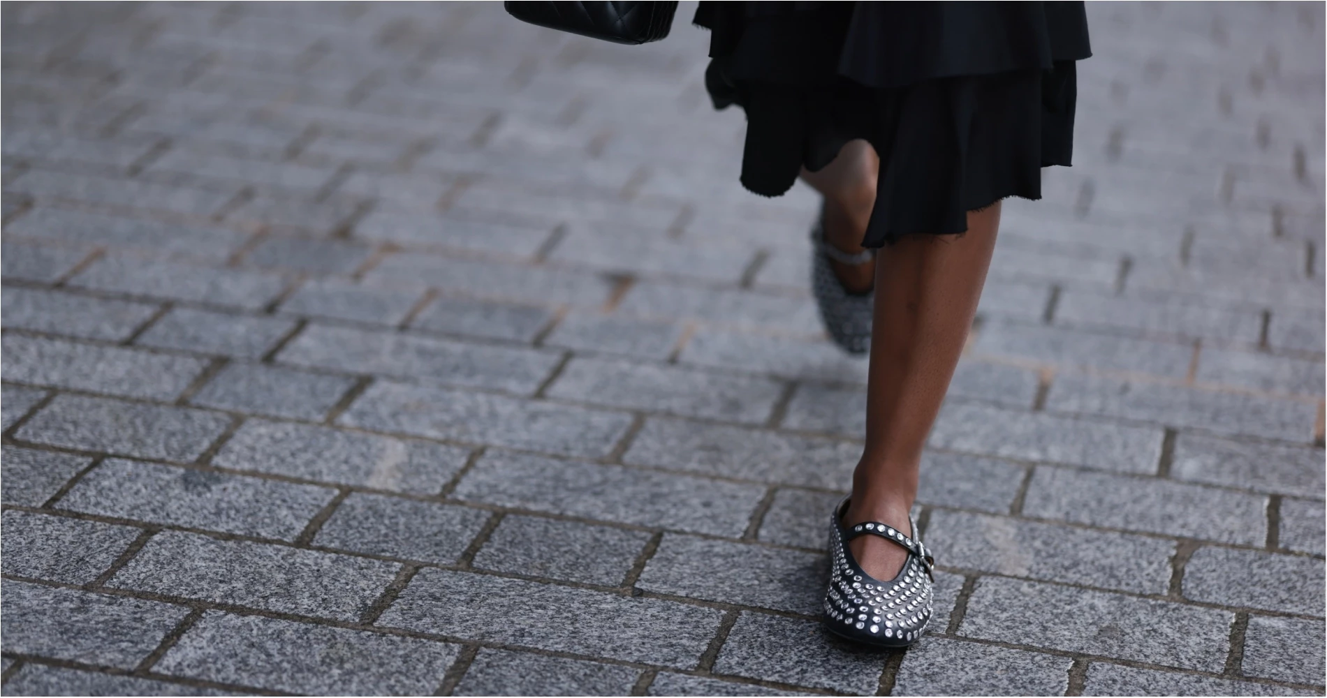 Πώς θα φορέσετε μπότες με τα γιορτινά σας looks